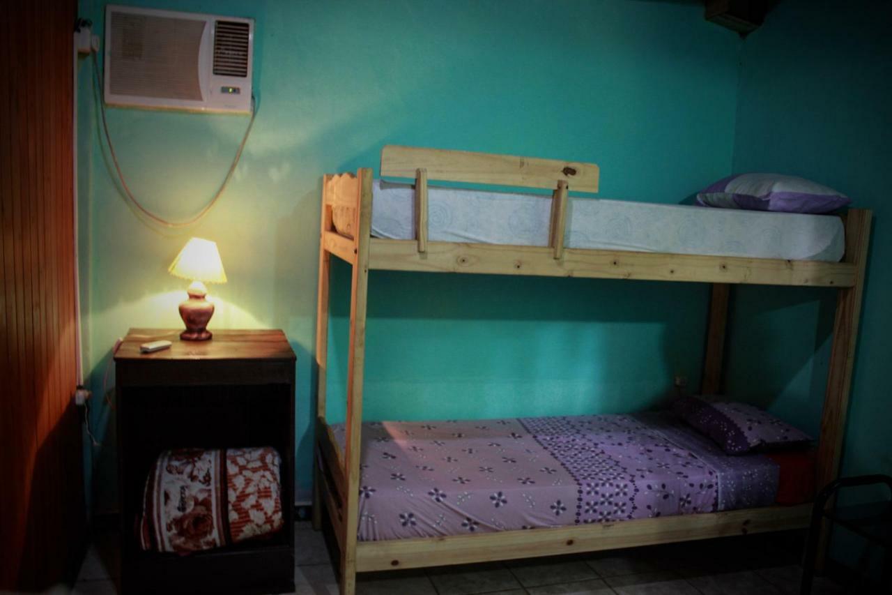 Hostel Haus ปูแอร์โตอีกวาซู ภายนอก รูปภาพ